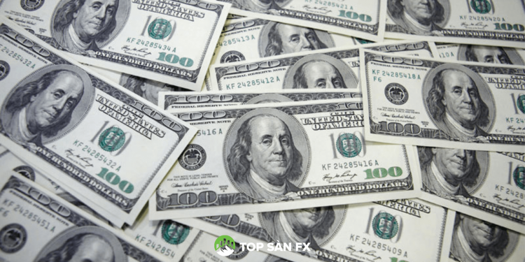 Đồng đô la đi ngang do lo ngại tăng lãi suất giảm