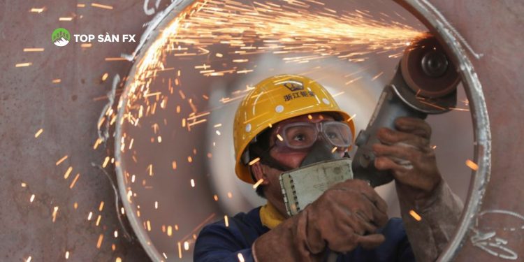 Các nhà máy Châu Á bị ảnh hưởng nặng do chi phí tăng