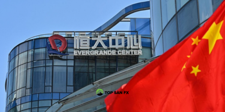 Cổ phiếu ô tô điện của China Evergrande giảm 26%