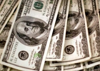 Đô la đạt mức cao nhất trong 16 tháng