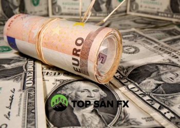 Đô la tăng, euro bị ảnh hưởng khi lo ngại bùng dịch ở châu Âu