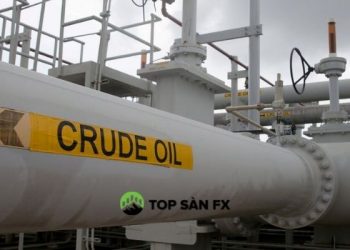 Dầu tăng hơn $1 sau khi Ả Rập Xê Út tăng giá