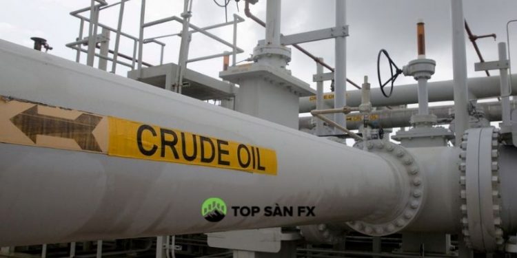 Dầu tăng hơn $1 sau khi Ả Rập Xê Út tăng giá