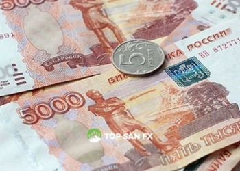 Đồng rúp, đồng euro giảm khi phương Tây tăng cường trừng phạt Nga