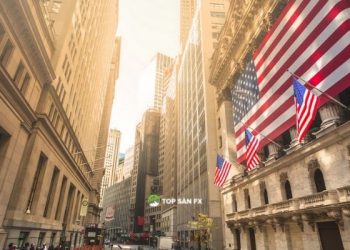 Chứng khoán toàn cầu giảm, dầu tăng sau lệnh cấm khai thác dầu Nga