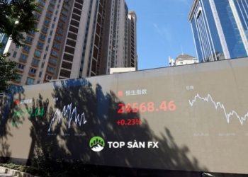 Chứng khoán Phố Wall tăng giá, dầu giảm