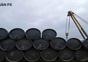 Giá dầu thế giới cùng nhau đi xuống