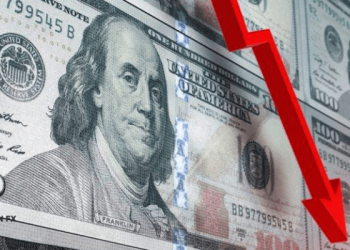 Đồng Đô la suy yếu, tình hình ở Nga vẫn đang căng thẳng