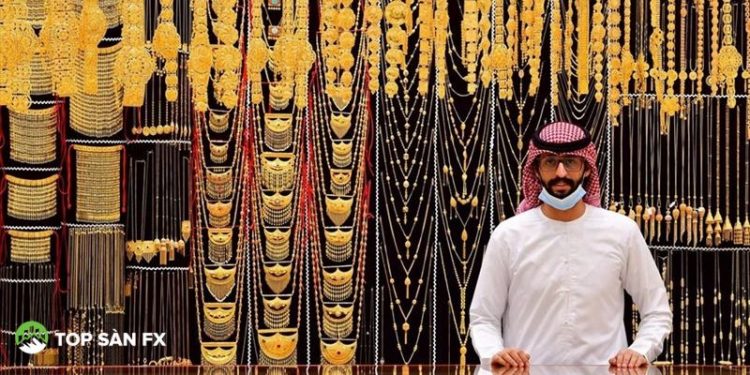 Mua vàng Dubai về bán lại có được hay không?