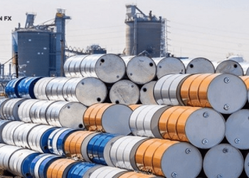 Dầu Brent vượt ngưỡng 84 USD/thùng trong thời điểm nguồn cung khan hiếm