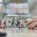 Tỷ giá USD hôm nay đồng loạt tăng vọt dù thế giới hạ nhiệt