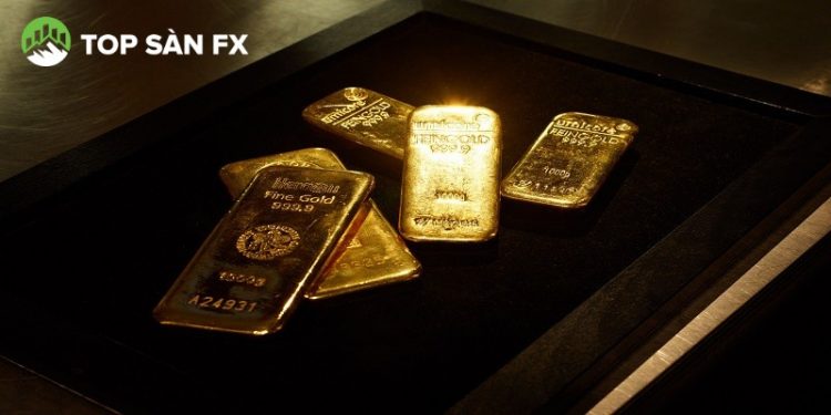 Giá vàng thế giới giảm 1% sau phát biểu của quan chức Fed