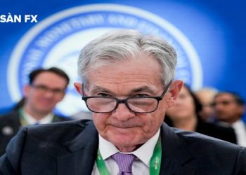 Quan chức Fed chia rẽ quan điểm về việc giảm lãi suất tháng 12