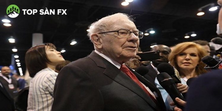 Tỷ phú Warren Buffett tuyên bố về ở ẩn, cho đi tài sản 149 tỷ USD