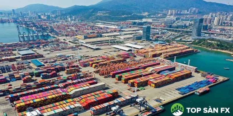 Thặng dư thương mại Trung Quốc năm 2025 đạt kỷ lục hơn 1.100 tỷ USD