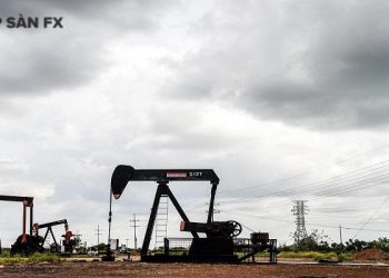 Xuất khẩu dầu mỏ tại Venezuela bị “đóng băng”