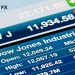 Dow Jones “bốc hơi” gần 800 điểm khi giá dầu vọt tăng