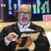 Dow Jones tăng hơn 300 điểm nhờ kỳ vọng Mỹ - Iran ngừng bắn