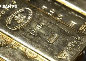 Giá vàng tăng hơn 2% khi căng thẳng Trung Đông có dấu hiệu dịu bớt
