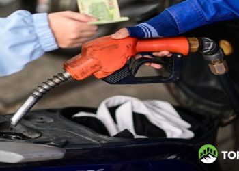 Giá xăng dầu hôm nay (4-5): Đồng loạt giảm