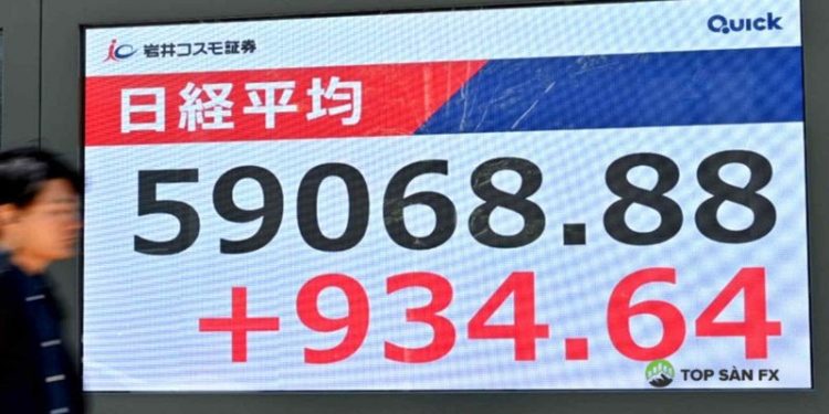 Chỉ số Nikkei 225 lập đỉnh lịch sử nhờ kỳ vọng đàm phán Mỹ - Iran